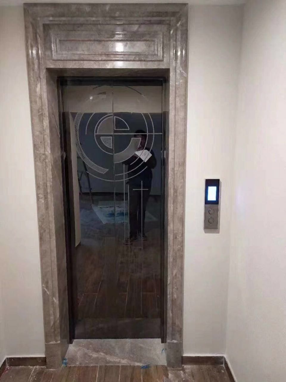 电梯- 热门商品专区