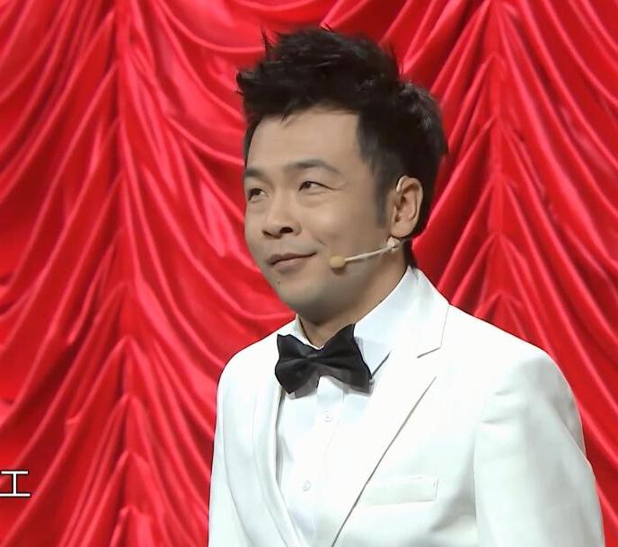 《欢乐喜剧人》周云鹏化身特工送外卖,与王龙上演剧情大反转!