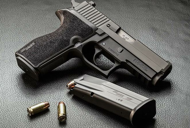 其实子弹的外形设计是要考虑很多因素的,在众多