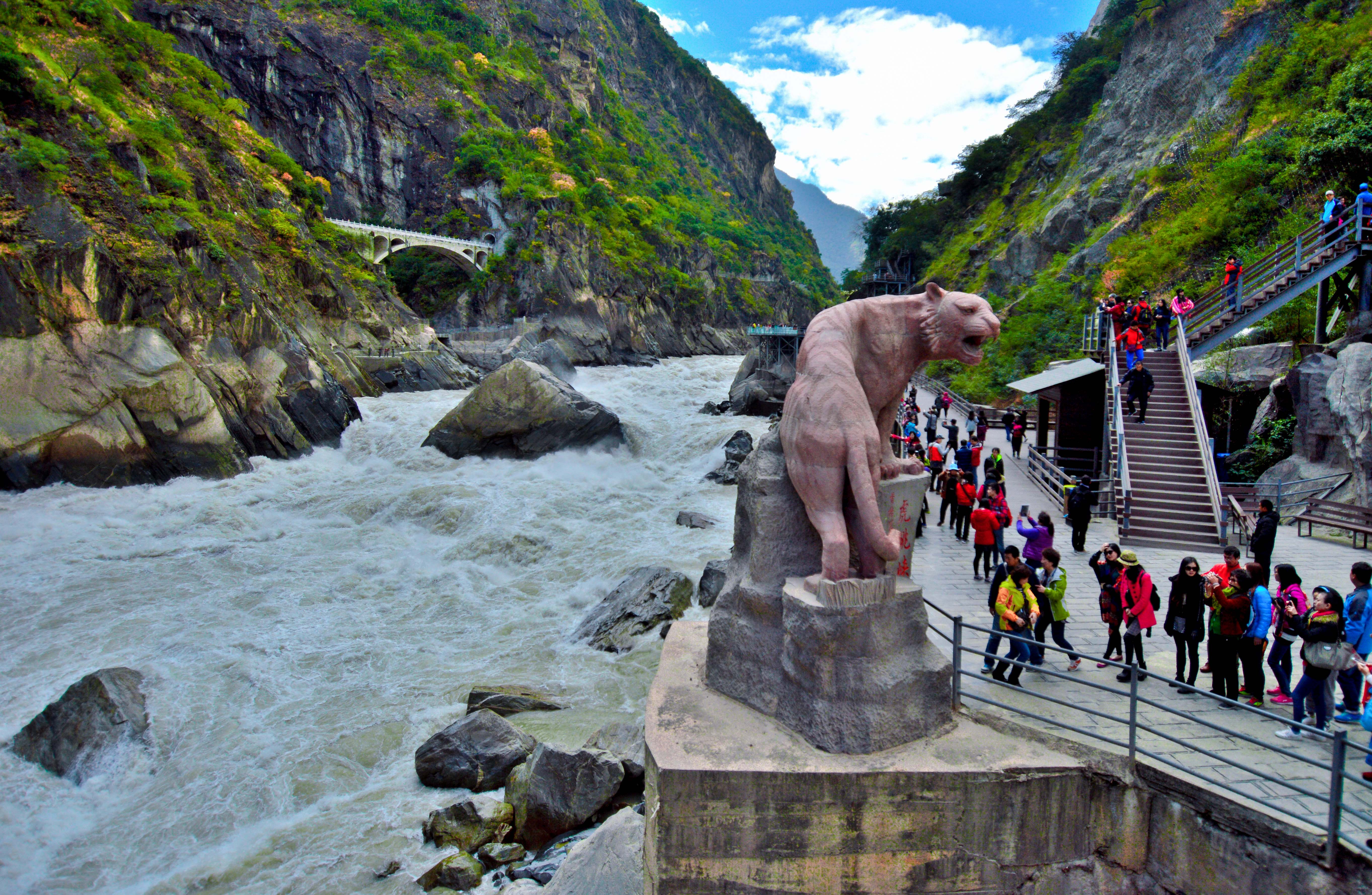 黄河虎跳峡在哪图片