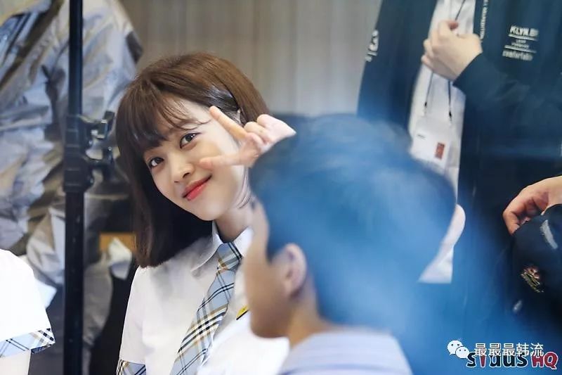 赵宝儿她真的没照着崔雪莉的脸去整容啊