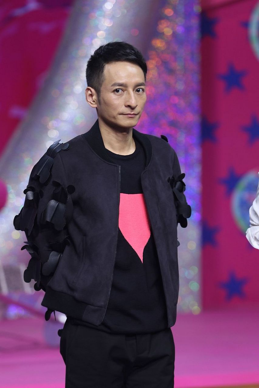 李维嘉投资了不少副业.