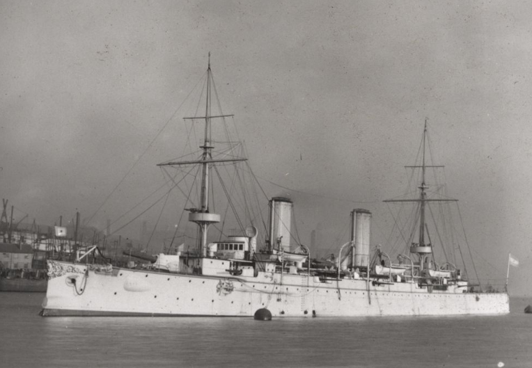 海圻号的一生可谓是充满着传奇色彩,我们很少提及它,但是却不能够忽视