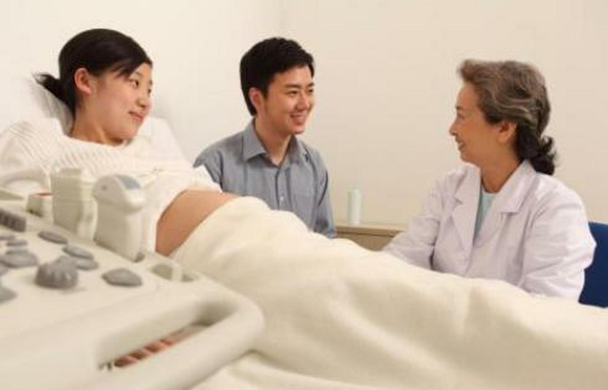 高龄备孕吃什么好? (1)少食多餐,饮食清淡,缩短进食间隔.