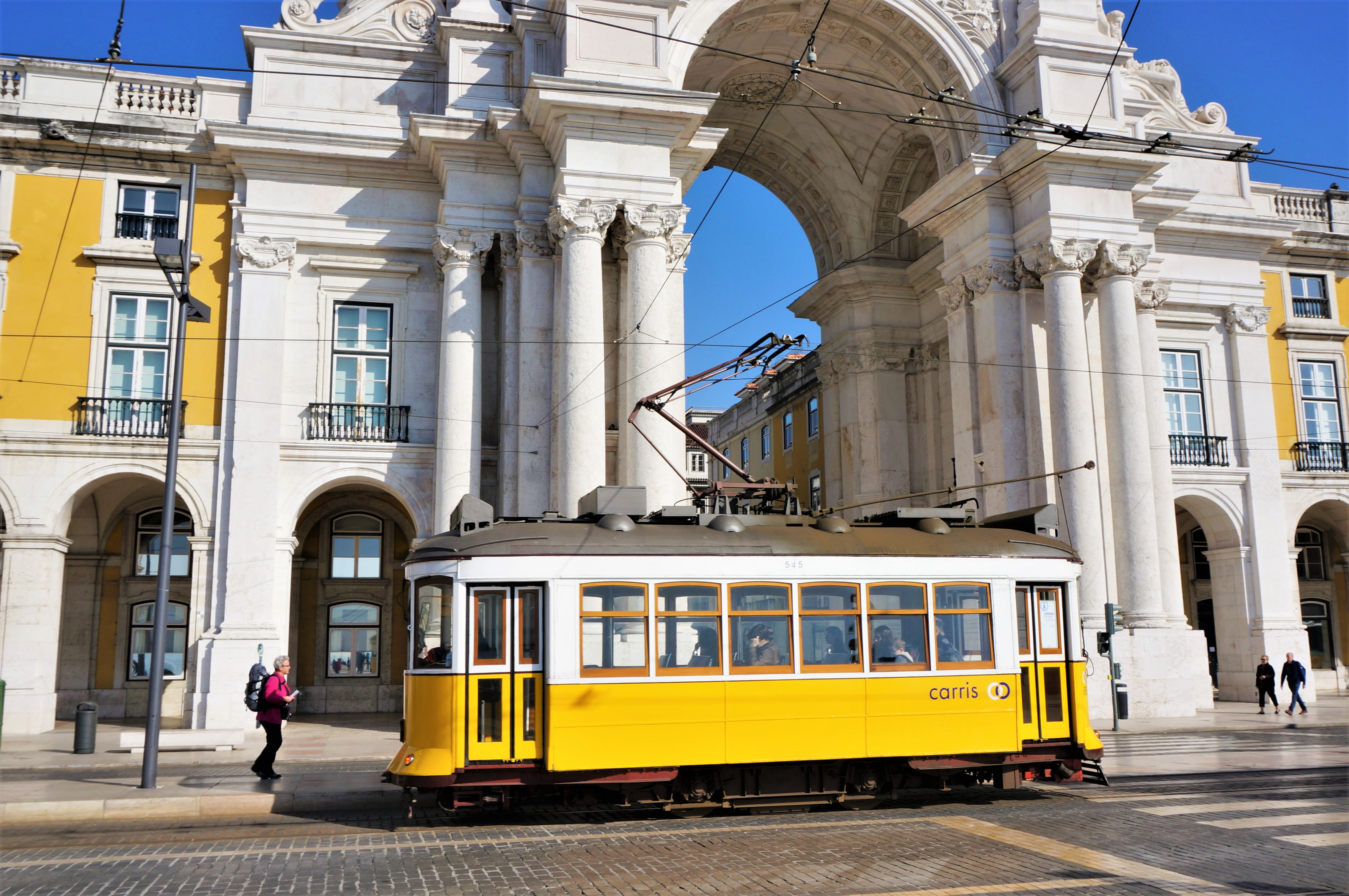 最后的里斯本,最后的两牙情