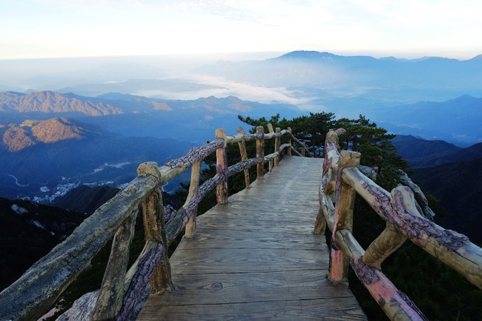 麻城天堂寨风景区图片