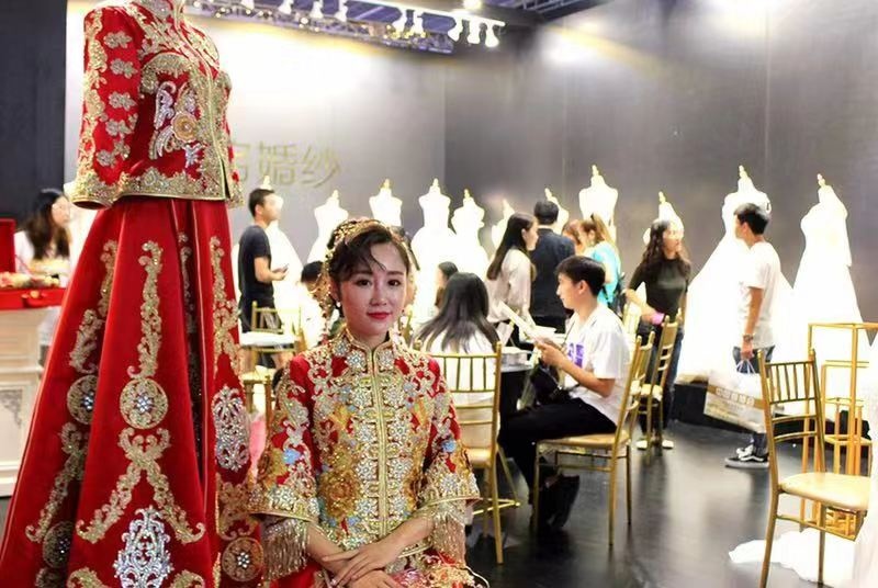 中国婚博会秋季展天津开幕 现场交易额破亿元