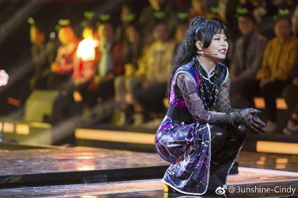 传3unshine组合cindy代言某宝双12,恐还要和易烊千玺同台?