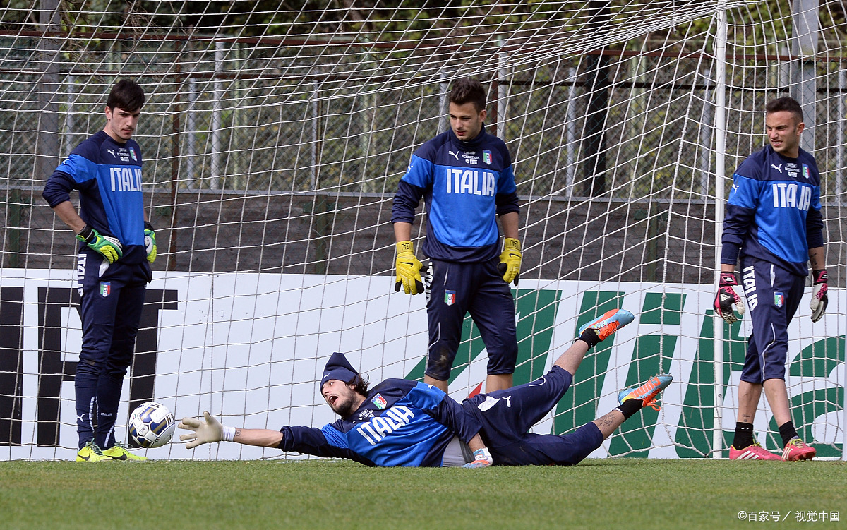 意大利足坛禁止球员穿88号球衣