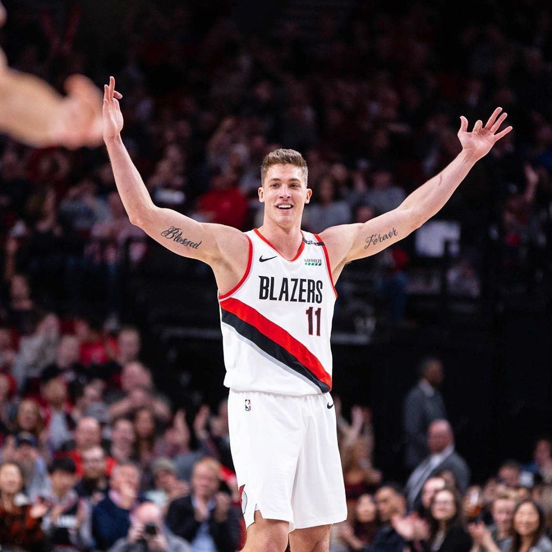 迈耶斯-伦纳德更新社交媒体:感谢所有人