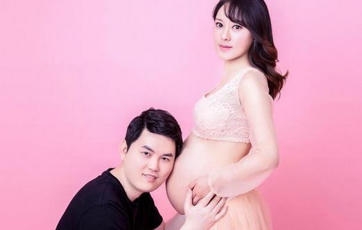 dota2:胖头鱼yyf为什么和李媛莉离婚?功成名就仍然难逃七年之痒