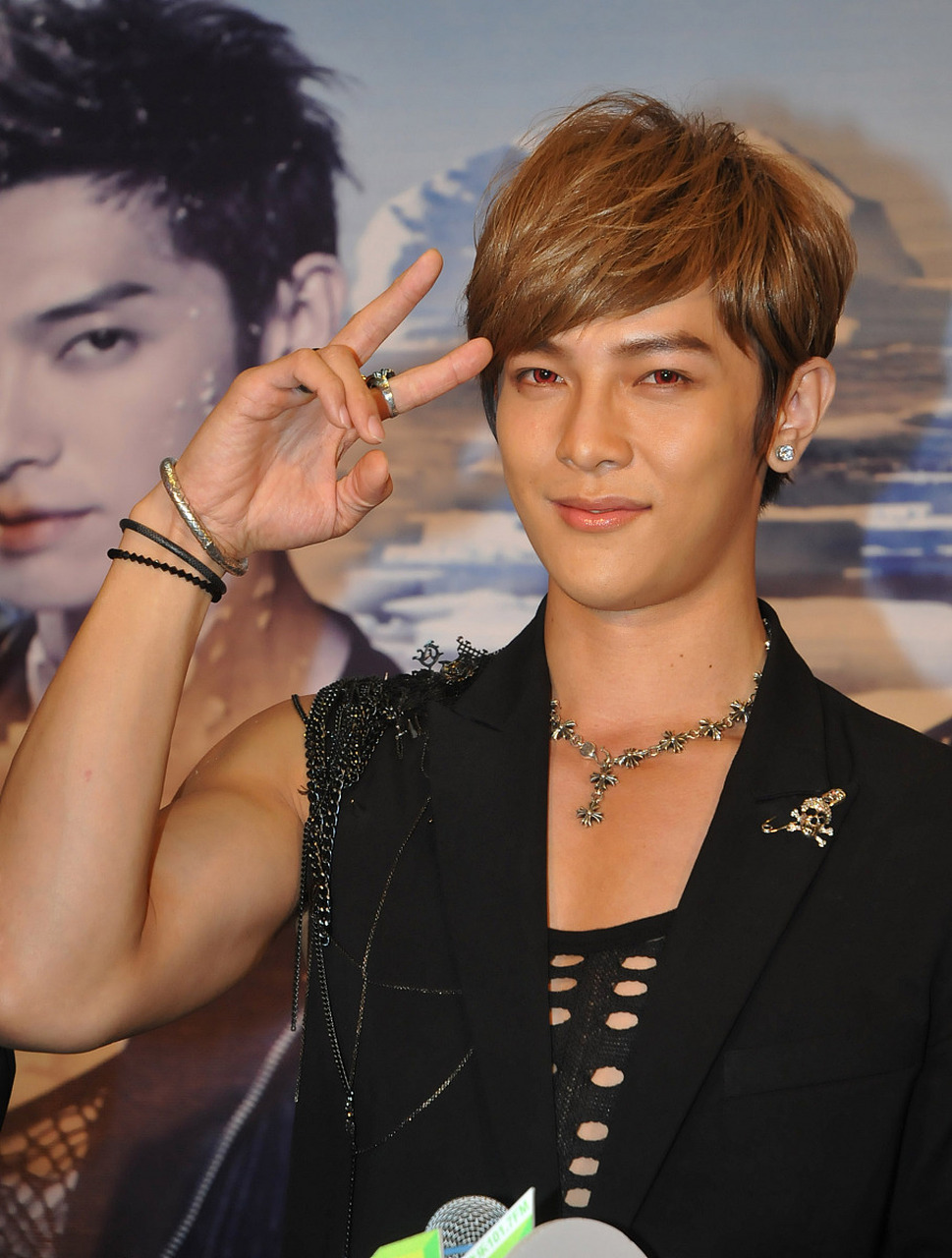 辰亦儒飞轮海寂寞瓜主#  这个组合能将你们四个人凑齐也是非常难得的