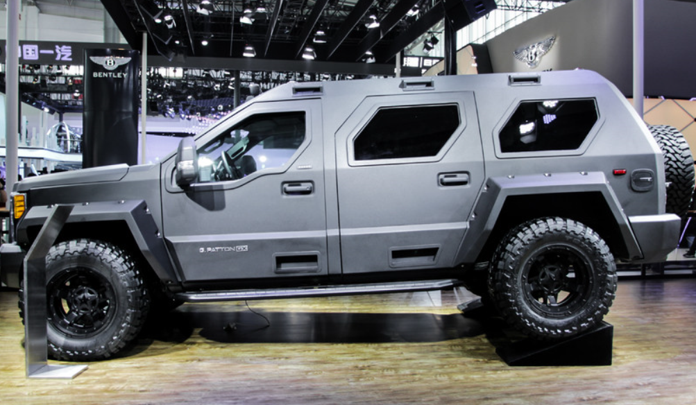 乔治·巴顿- 战车,气质奢华低调,看起来有足够的灵活性