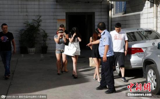 2018"扫黄打非"大数据:跨境传播淫秽色情涉案金额2.5亿