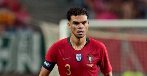 就在近日,葡萄牙国脚佩佩亲承已经与所效力的土超球队贝尼科斯塔队