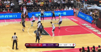 火力全开!高诗岩砍27分创生涯新高
