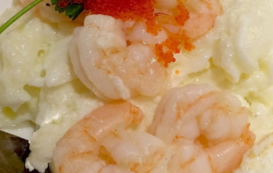 图中为浙江的一道传统点心,名叫"西施舌".