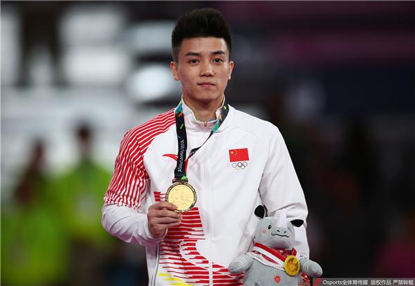 林超攀顶住压力,站上男子个人全能最高领奖台
