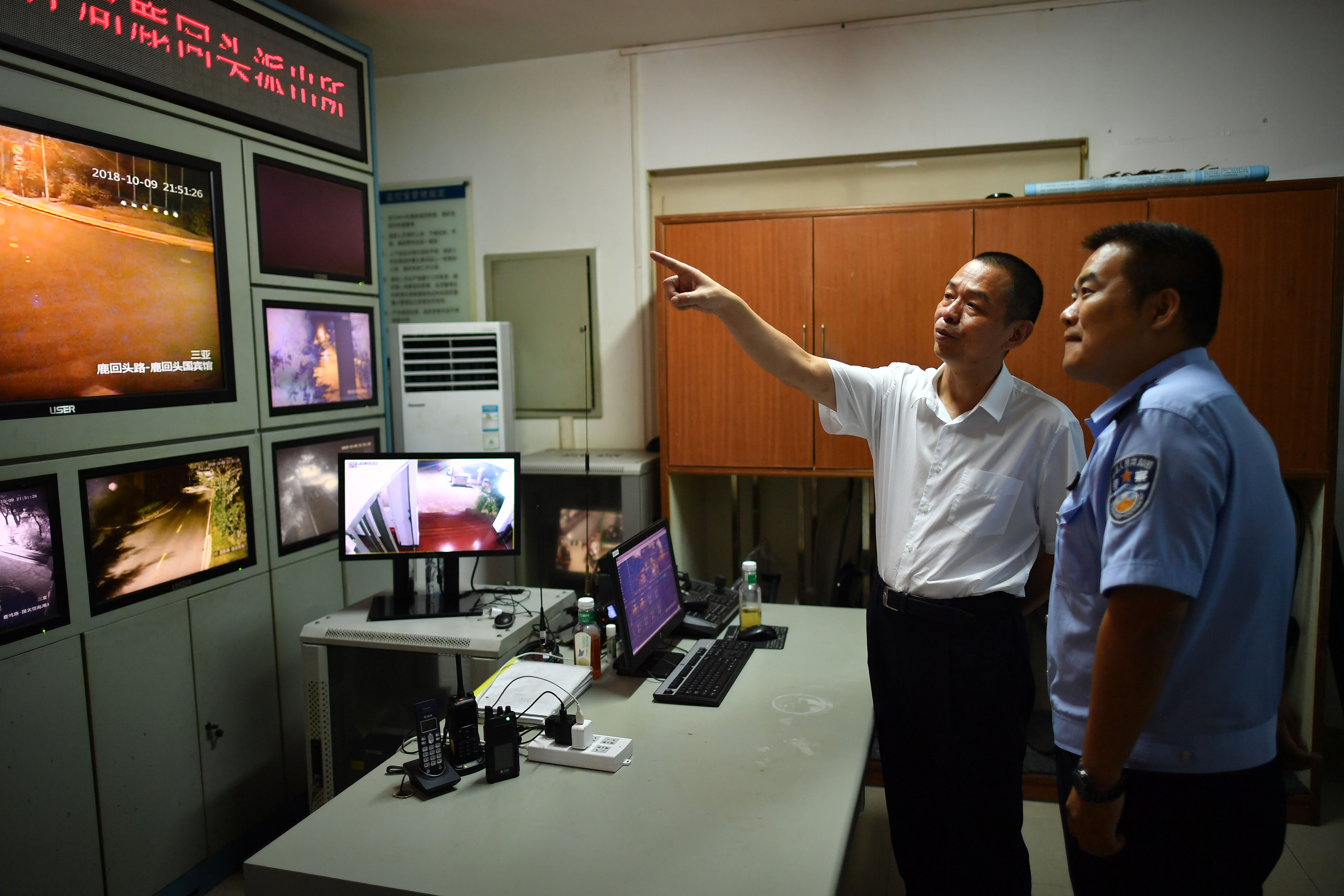 三亚市副市长,公安局局长张兆腾:为百姓解难 为公安立信 警民融合一家