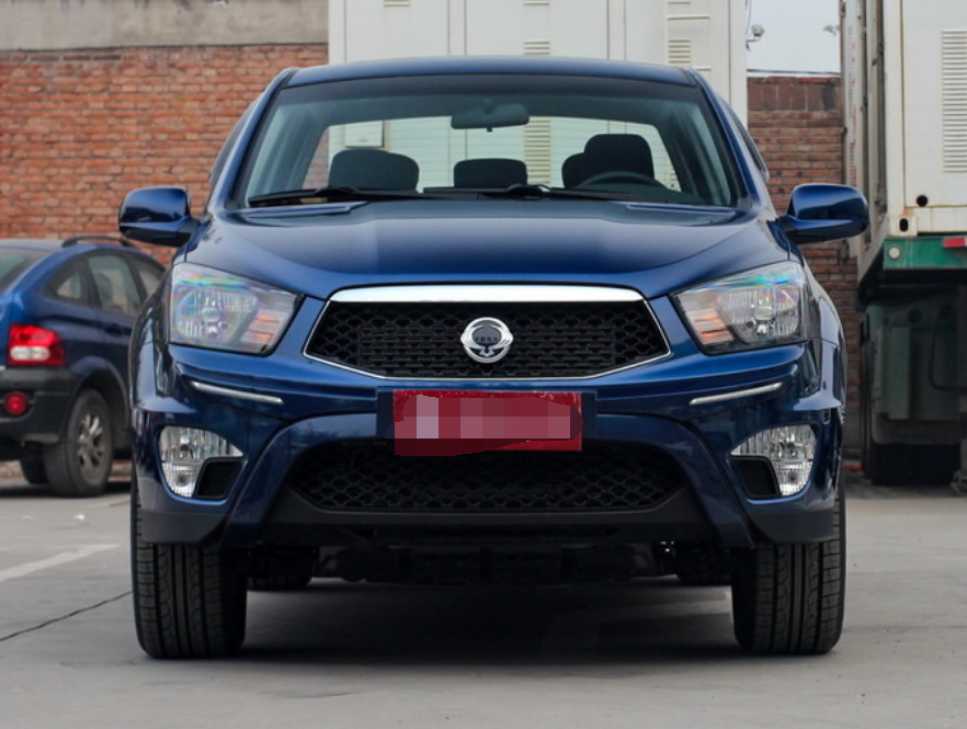 双龙汽车爱腾造型饱满,力量感十足,越看越心动