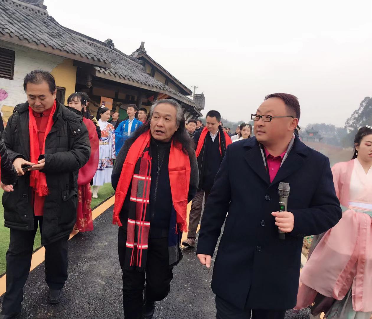 四川邛崃"凤求凰"创意爱博园开园