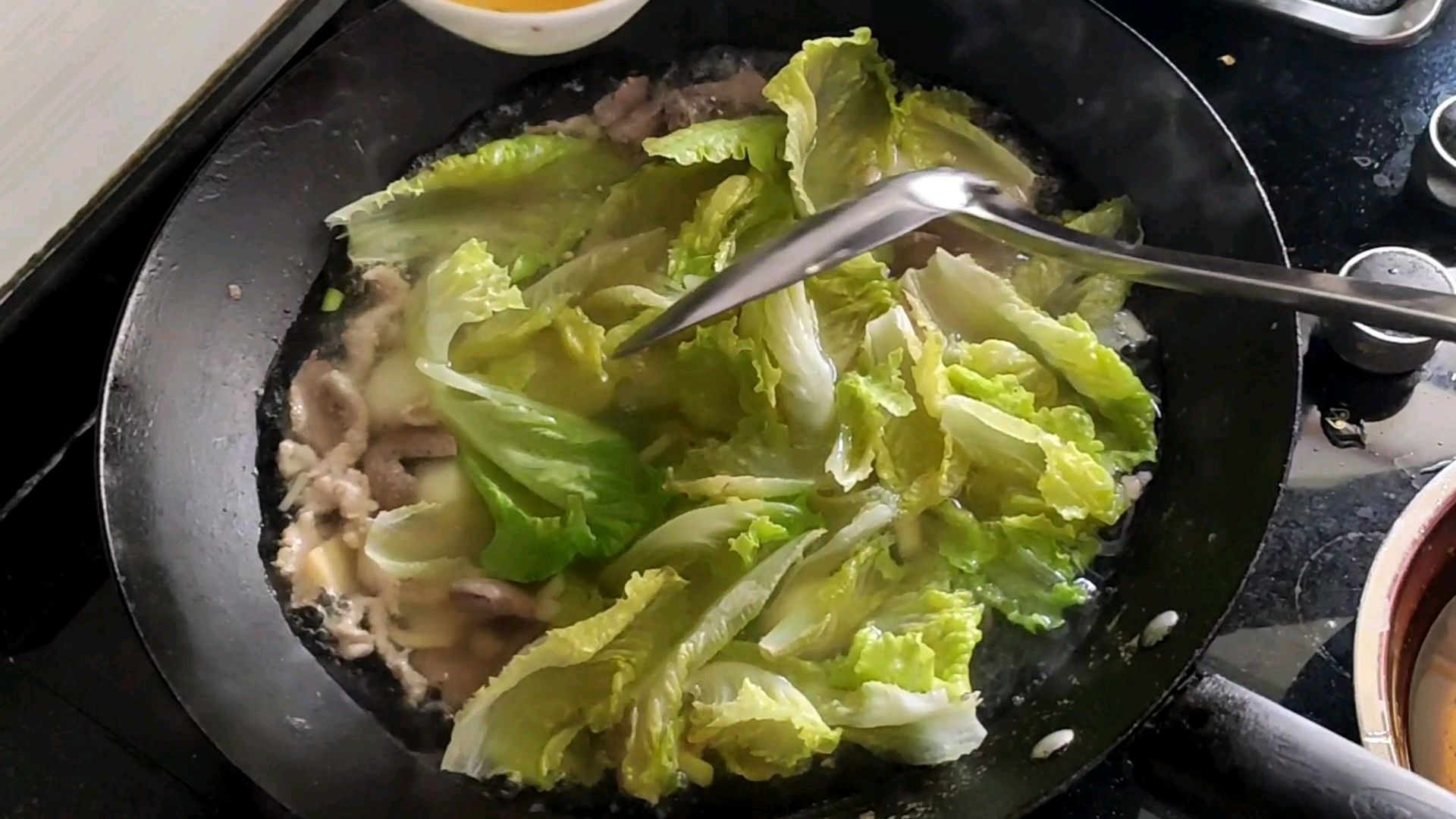 家常三鲜汤做法,味道鲜美,孩子隔三差五就要喝