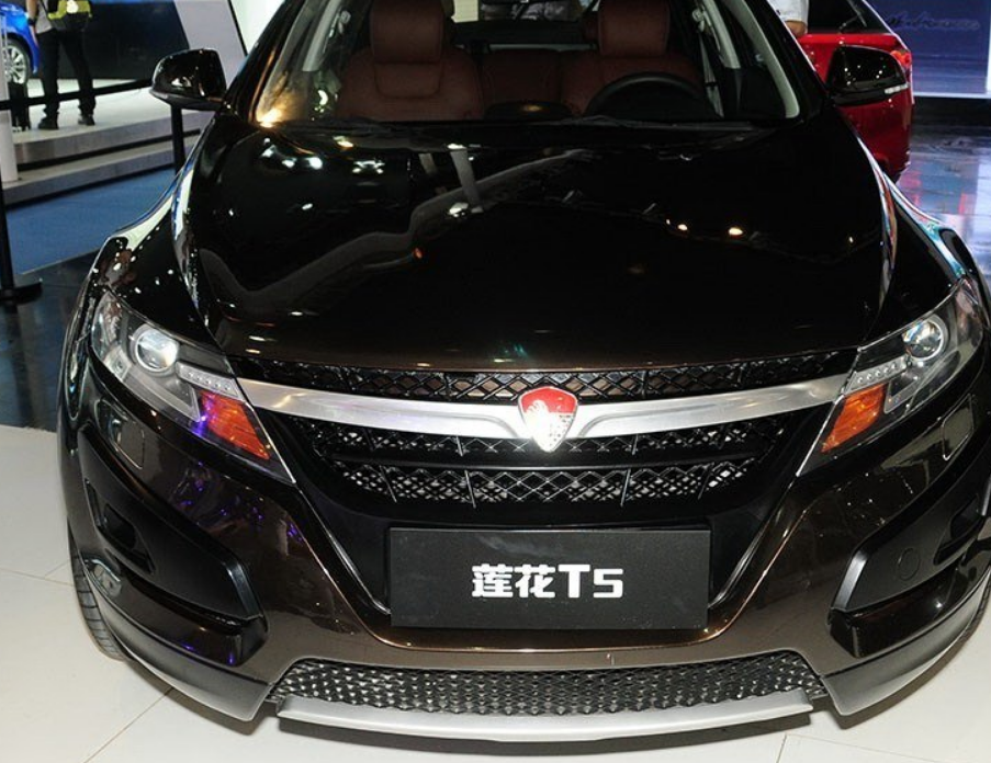 这款莲花t5集优雅舒适于一身,整体比例协调