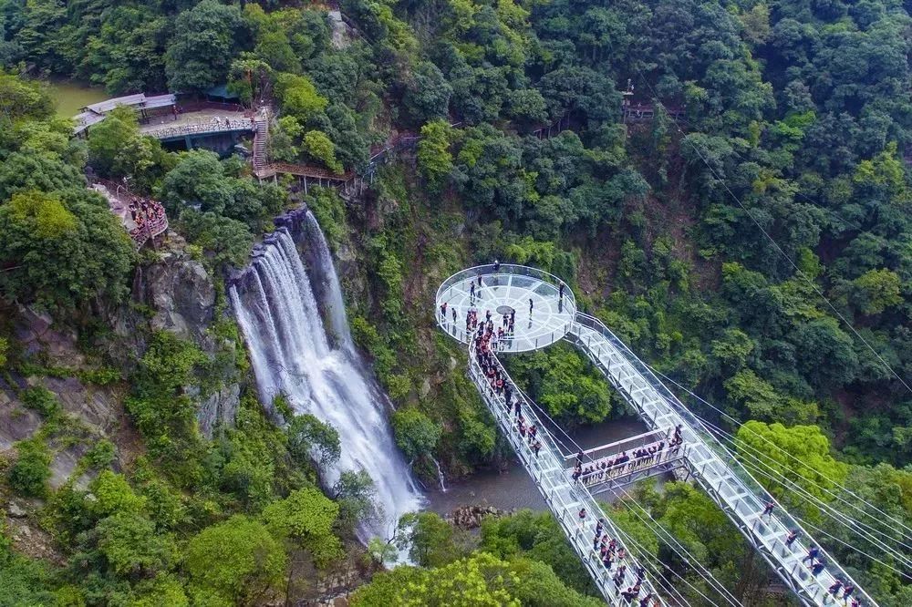 清远古龙峡漂流—夏天广州后花园必去之地