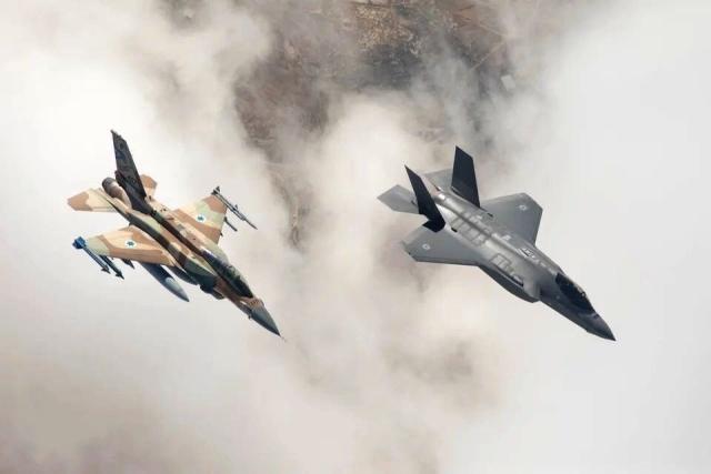 以色列飞行员小失误就被军法处置,俄军:这个人我们要感谢他才行