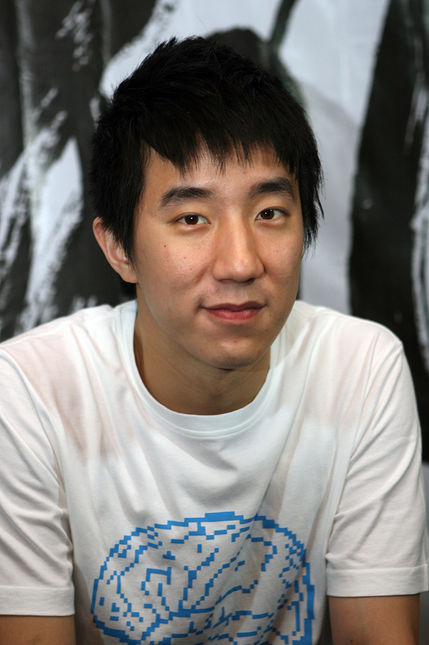 房祖名和张默长那么像,简直就像一对双胞胎!