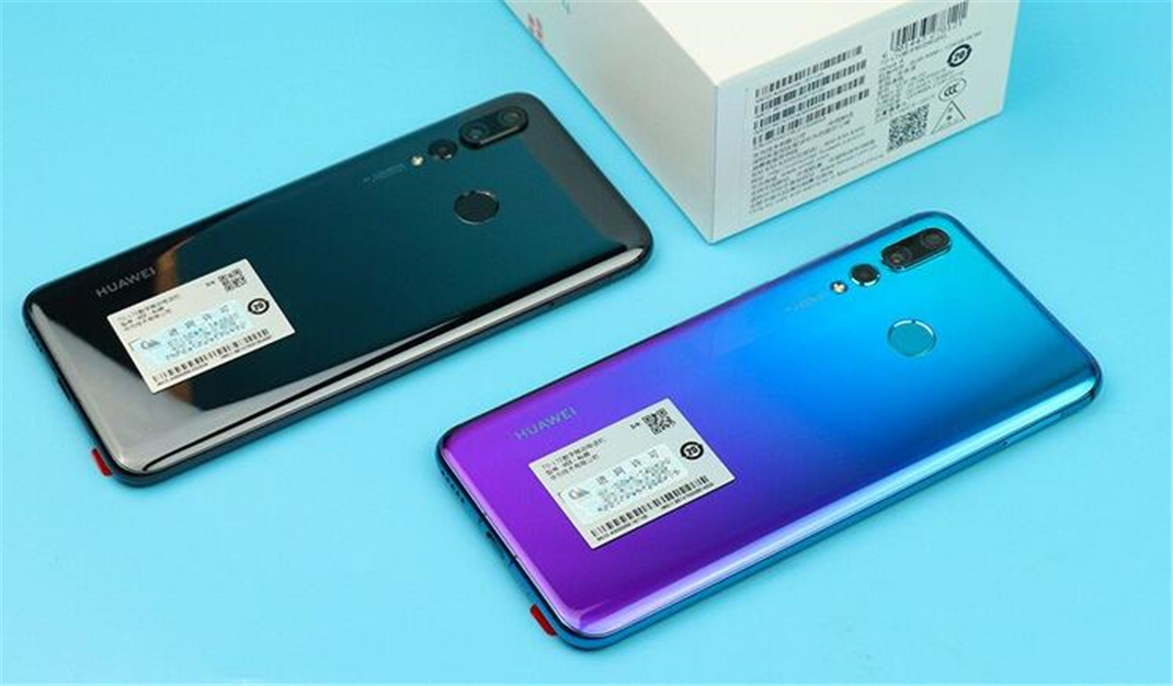 华为nova4看颜值,荣耀v20看性价比,价格相差不大,不难选择!