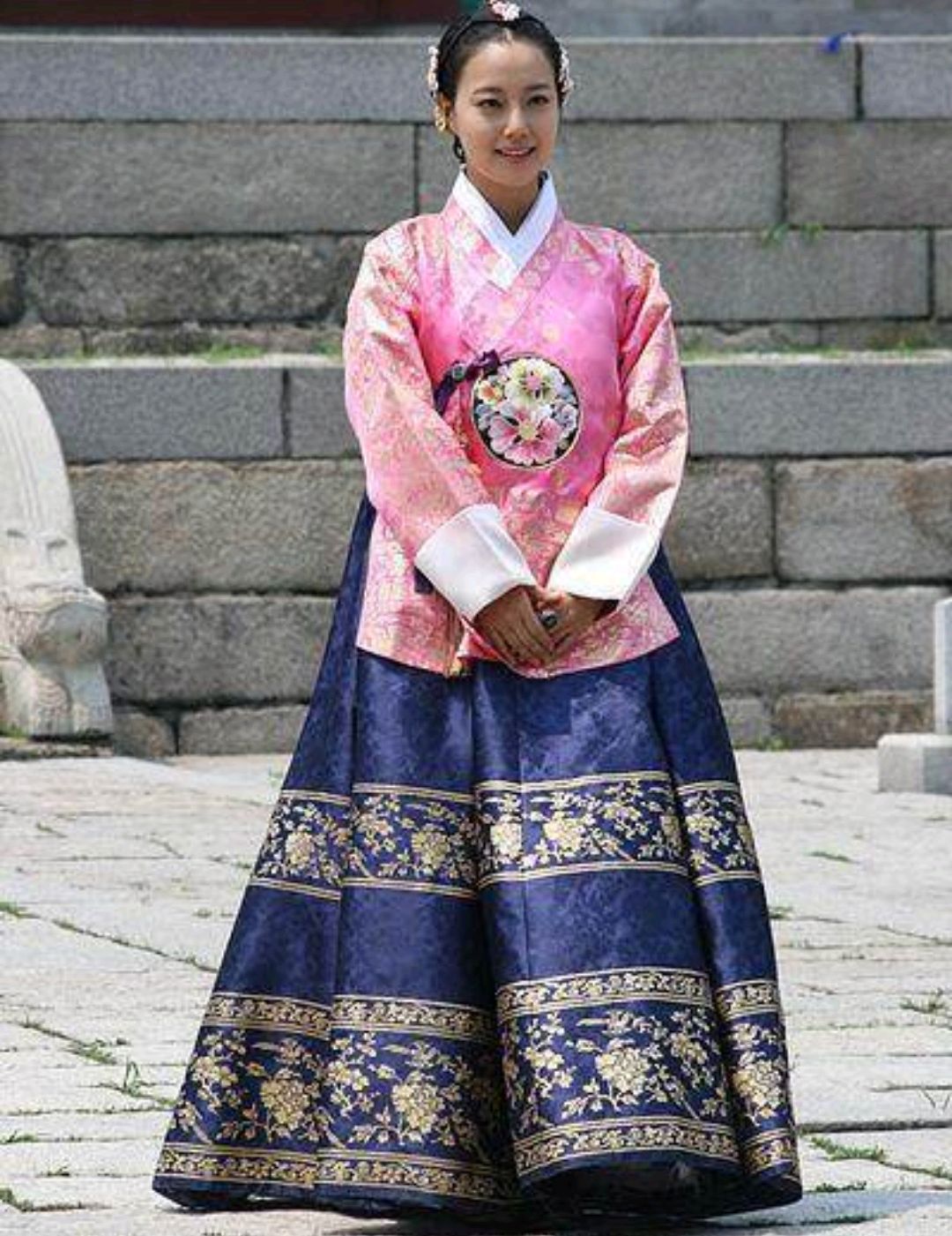 我身上的大明衣冠才不是"韩服"!且论朝鲜服与明服的渊源!