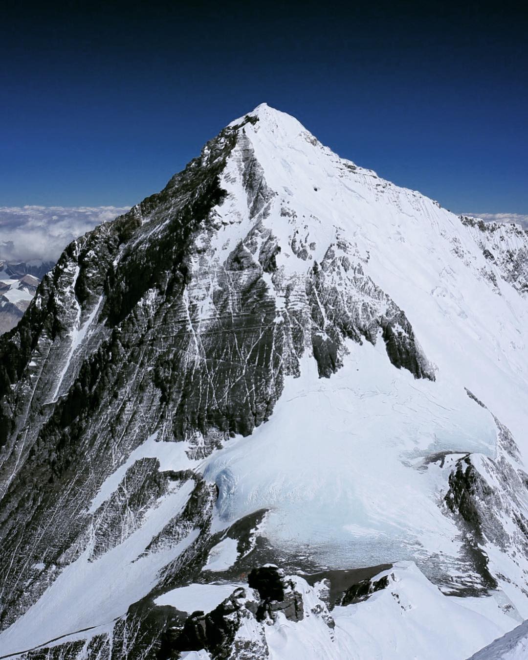 万年雪山,珠穆朗玛峰,攀登世界最高峰的冰川