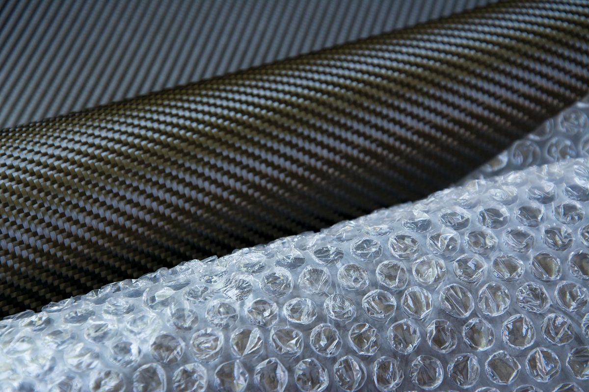 随着制备技术和应用研究的深入,玄武岩纤维复合材料将在可持续发展中