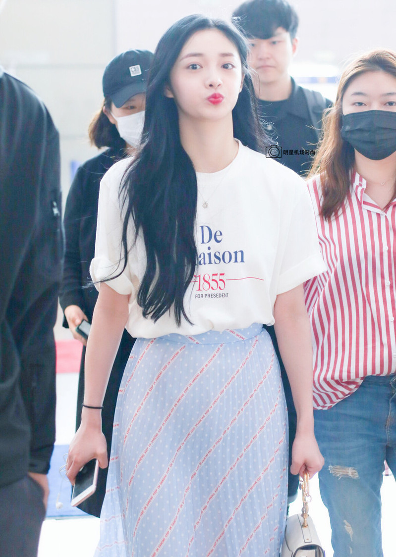 o.i公开第二张迷你专辑《miss me?