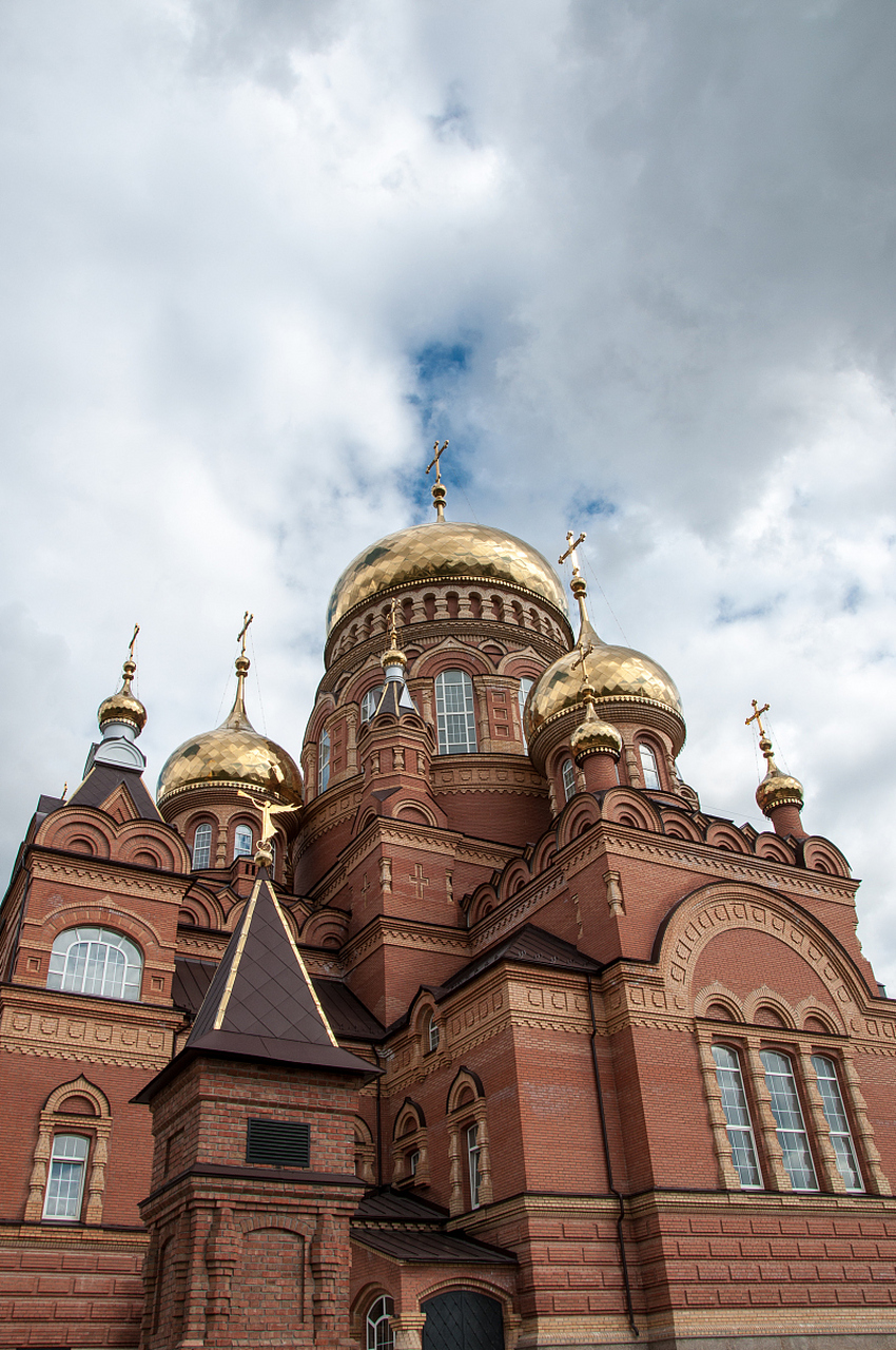 圣索菲亚大教堂始建于公元360年,由罗马皇帝君士坦提乌斯二世主持建造