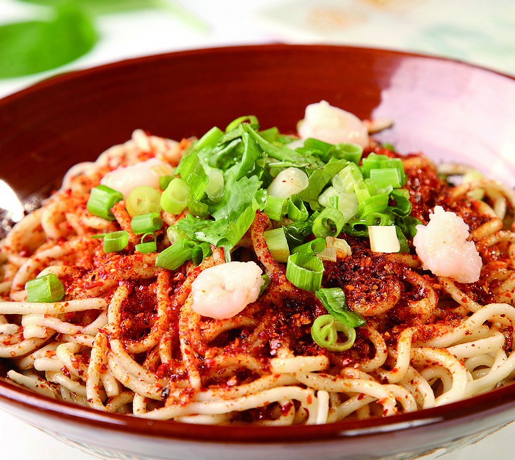 做油泼辣子时,别只会放盐!厨娘:多加这3种料,保证更香更入味