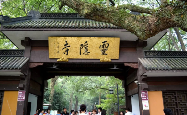 去杭州旅游必去的7大景点,保证你去了不想走,美呆了