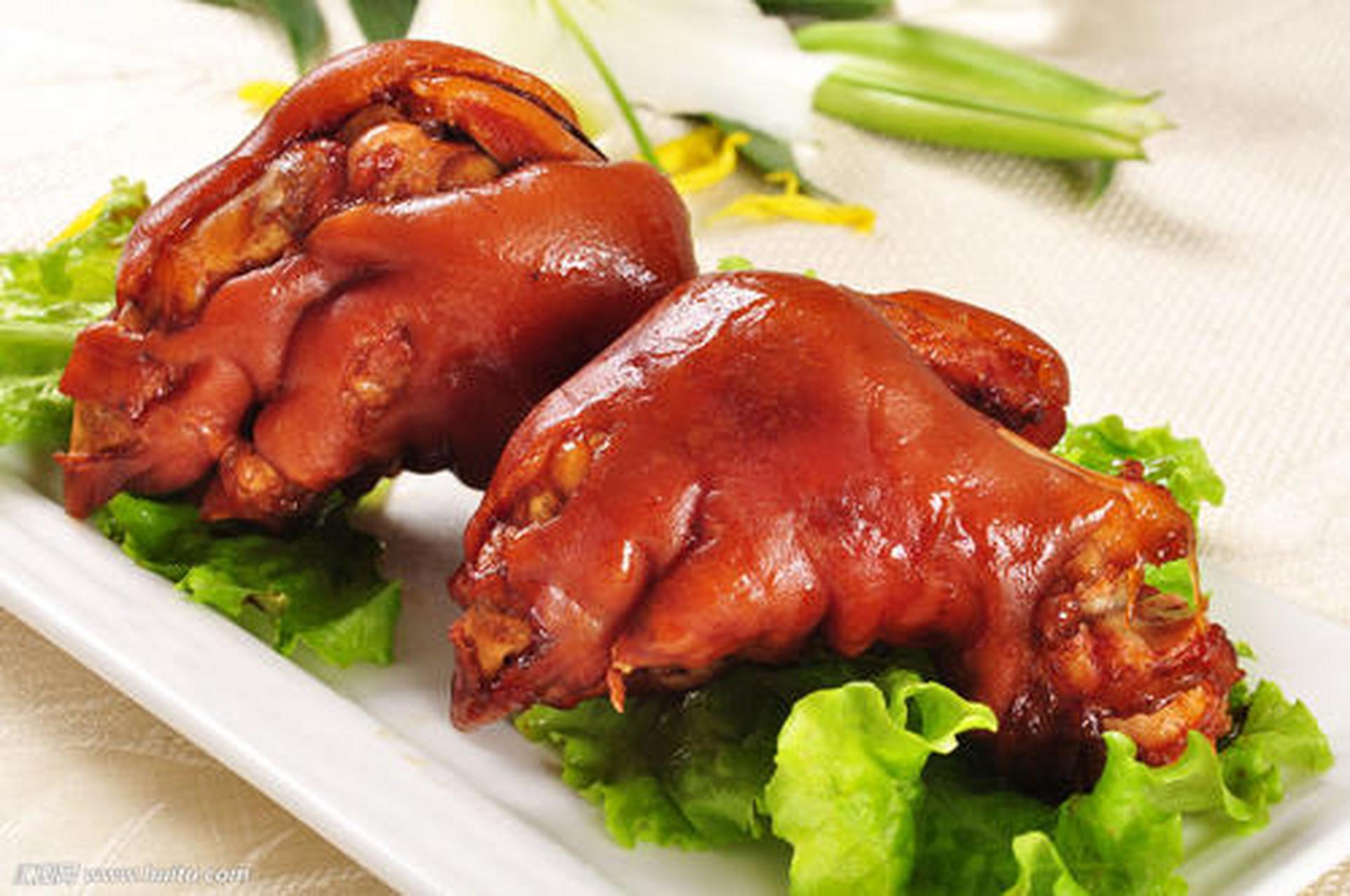 百城百味#五香卤猪蹄是一道色香味俱全的汉族名肴,属于川菜系.