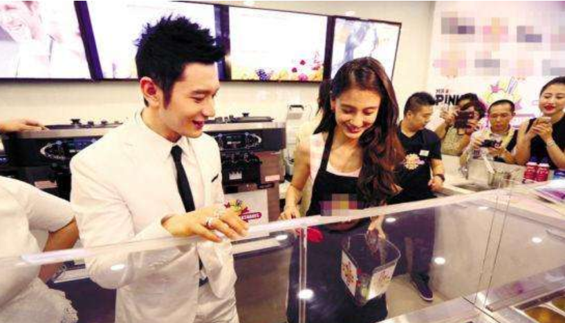 黄晓明火锅店生意惨淡,打4折仍无人问津?网友:不值这个价