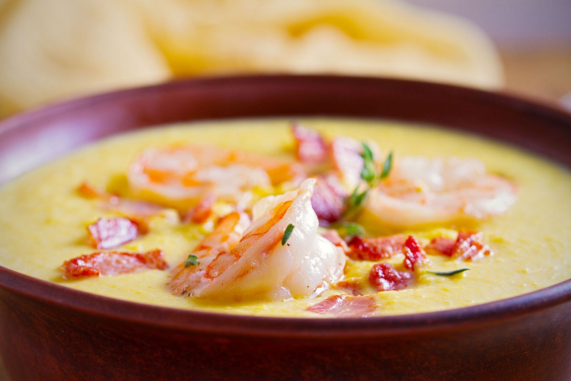 只需将鲜虾仁与鸡蛋一蒸,简单又营养的「网红」级家常菜— 98【15