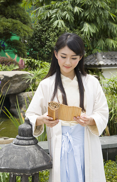 古言甜文:小娘子们算是明白了,这不是来选夫,明明就是显摆的!