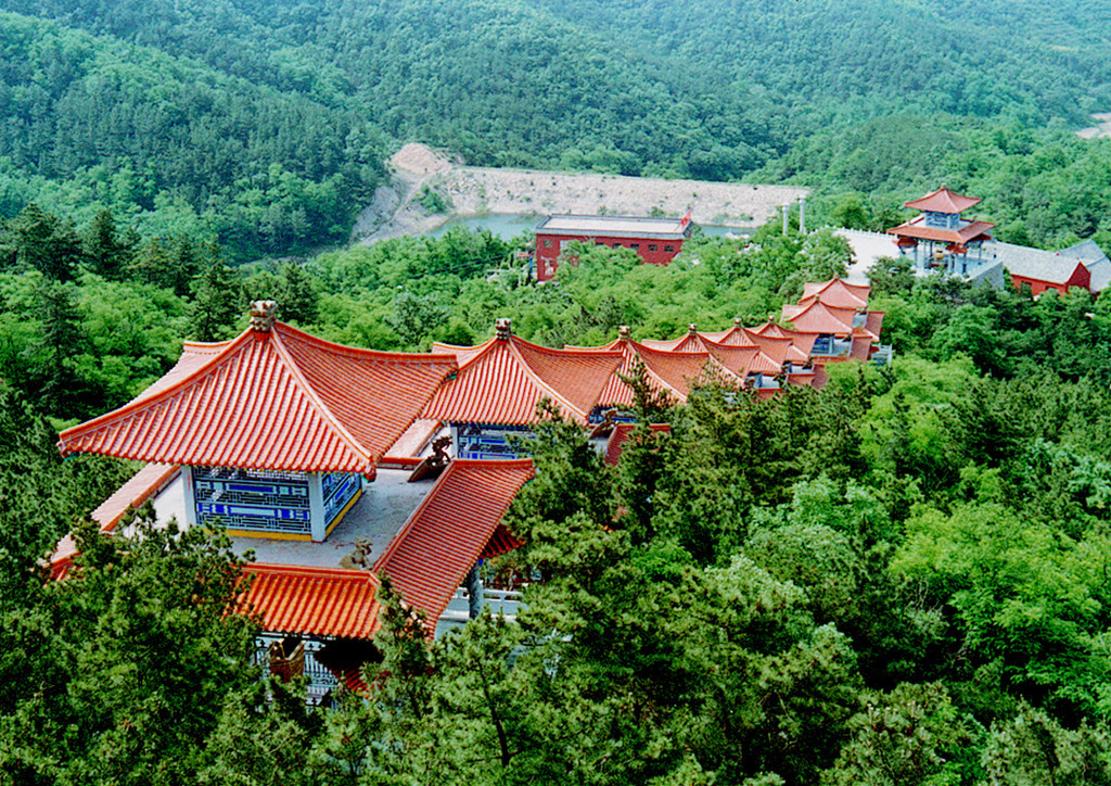 威海著名景区圣水观简介