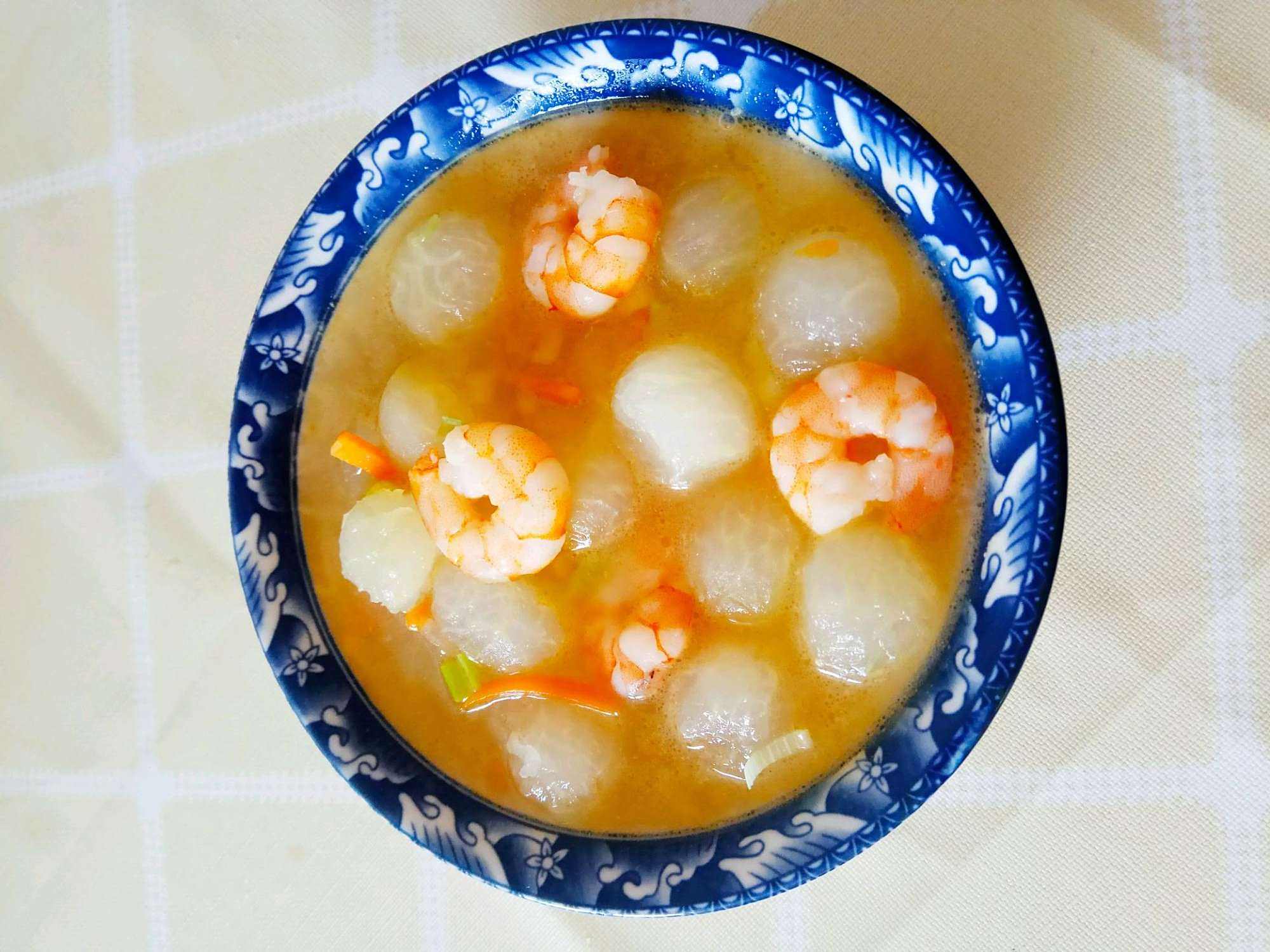 与其天天说着虾仁猪心,不如来一道虾仁冬瓜汤,美味清甜又健康