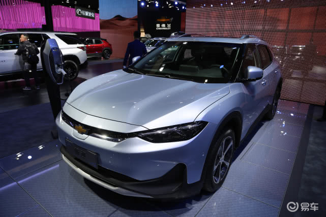 实拍雪佛兰畅巡,雪佛兰首款纯电城际轿跑!