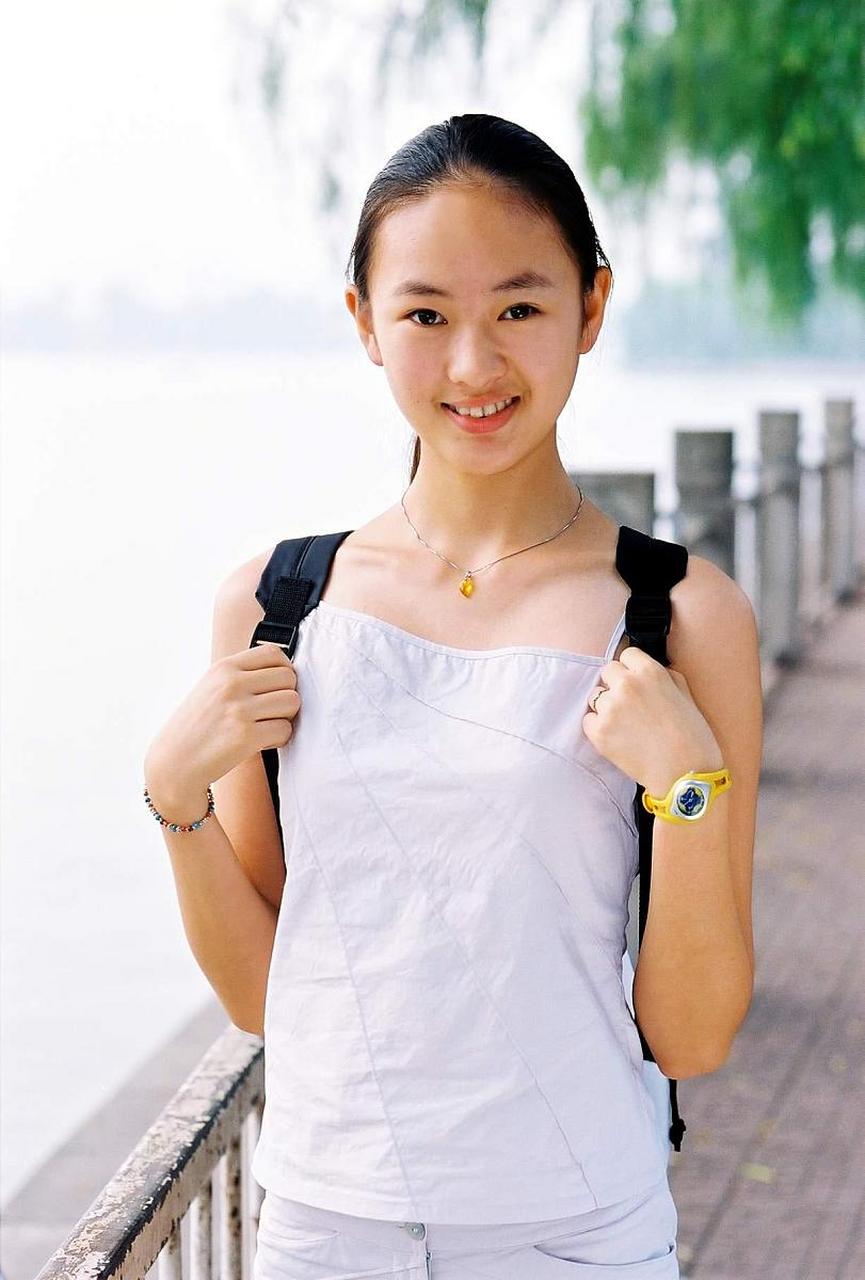 我特别讨厌自负,居高临下的人,虽然也不知道是不是投射.