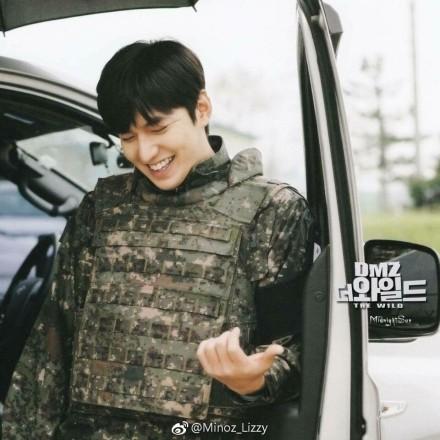 李敏镐微博罕见三连拍,帅气寸头依然是大家心目中的男神!