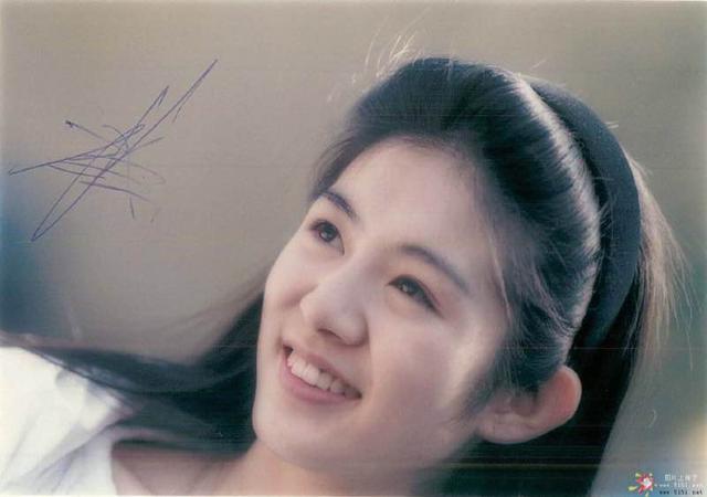 一组杨采妮旧照美图,清纯玉女,美翻了!