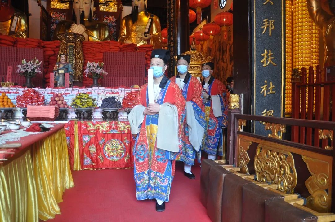 疫情期间上海城隍庙"拜太岁"活动回顾之四