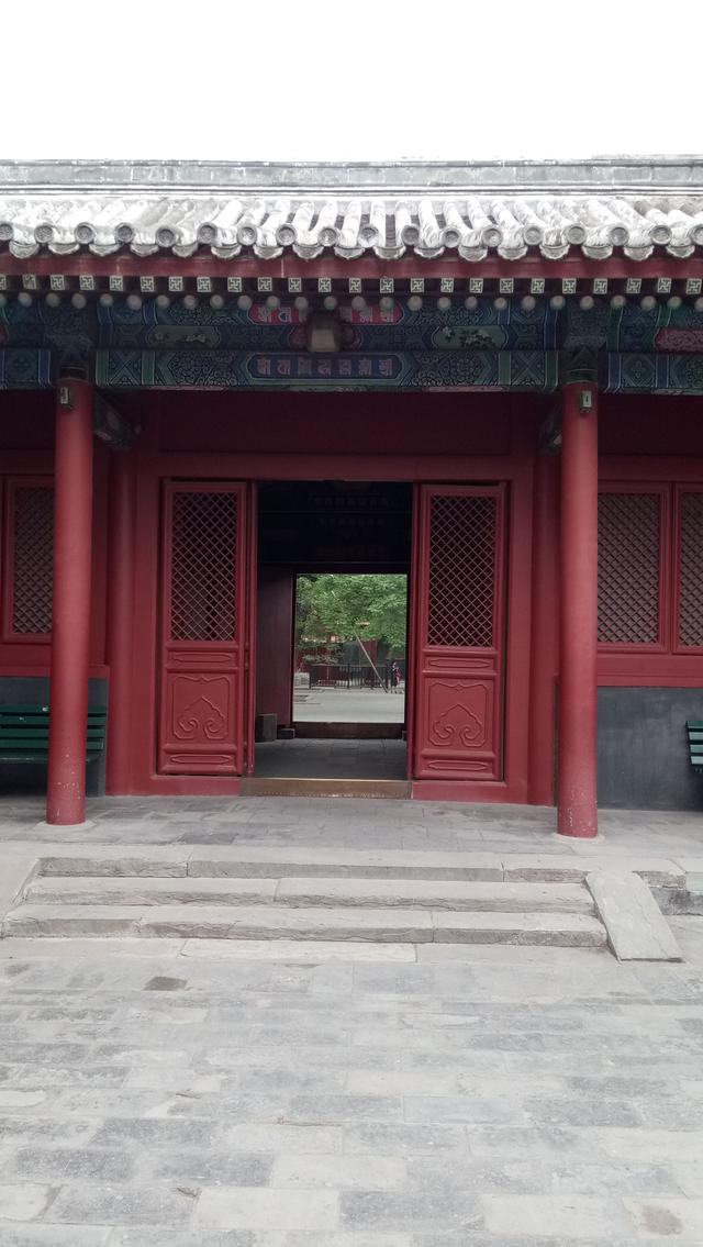北京雍和宫游览全攻略:和三位皇帝有关,规格与故宫相同